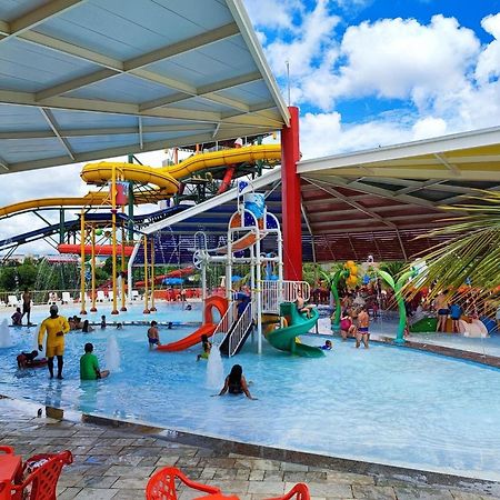 Piazza Diroma Com Acesso Ao Acqua Park Em Caldas Novas Eksteriør bilde